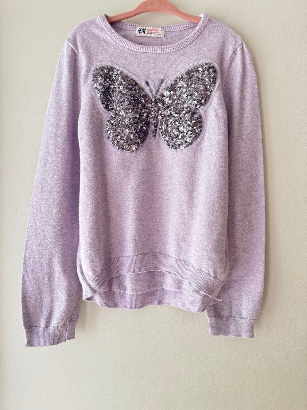 H&M girls’ sequin butterfly sweatshirt - Size 6-8Y
